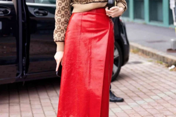 Chic Pencil Skirts