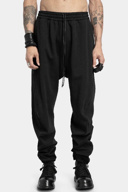 J-cut fleece piped sweatpants