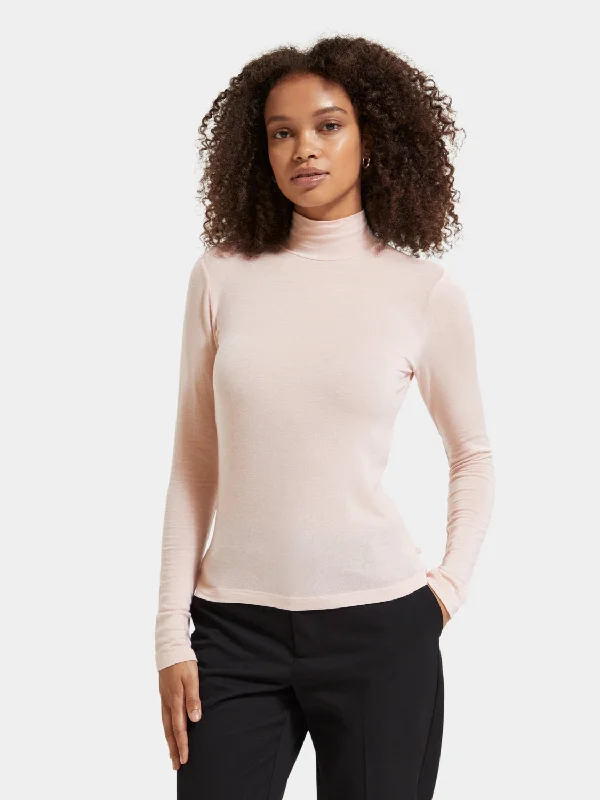 Turtleneck long sleeved top