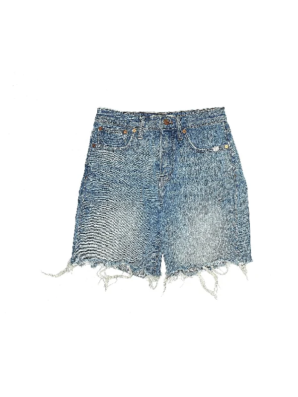 High-Rise Denim Shorts in Medium Wash