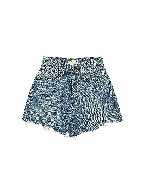 High-Rise Denim Shorts in Medium Wash