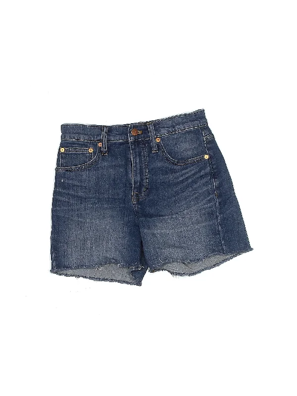 Mid-Rise Denim Shorts in Light Wash