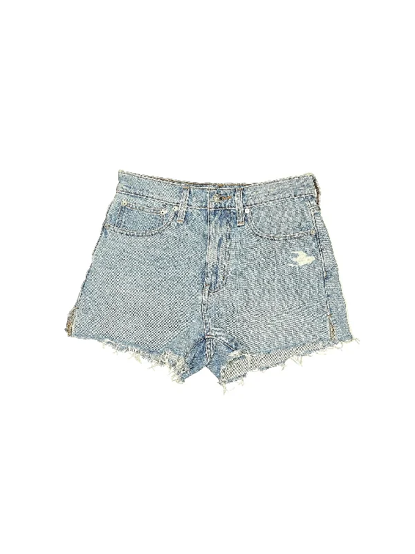 Mid-Rise Denim Shorts in Light Wash