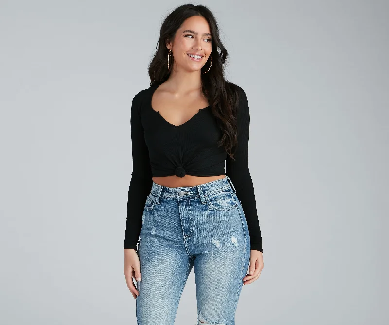 Effortless And Trendy Crop Top