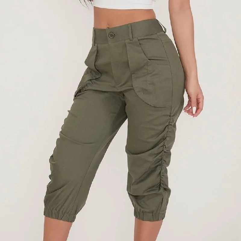 Amy Fashion - Relaxed-fit Cargo Capri Pant